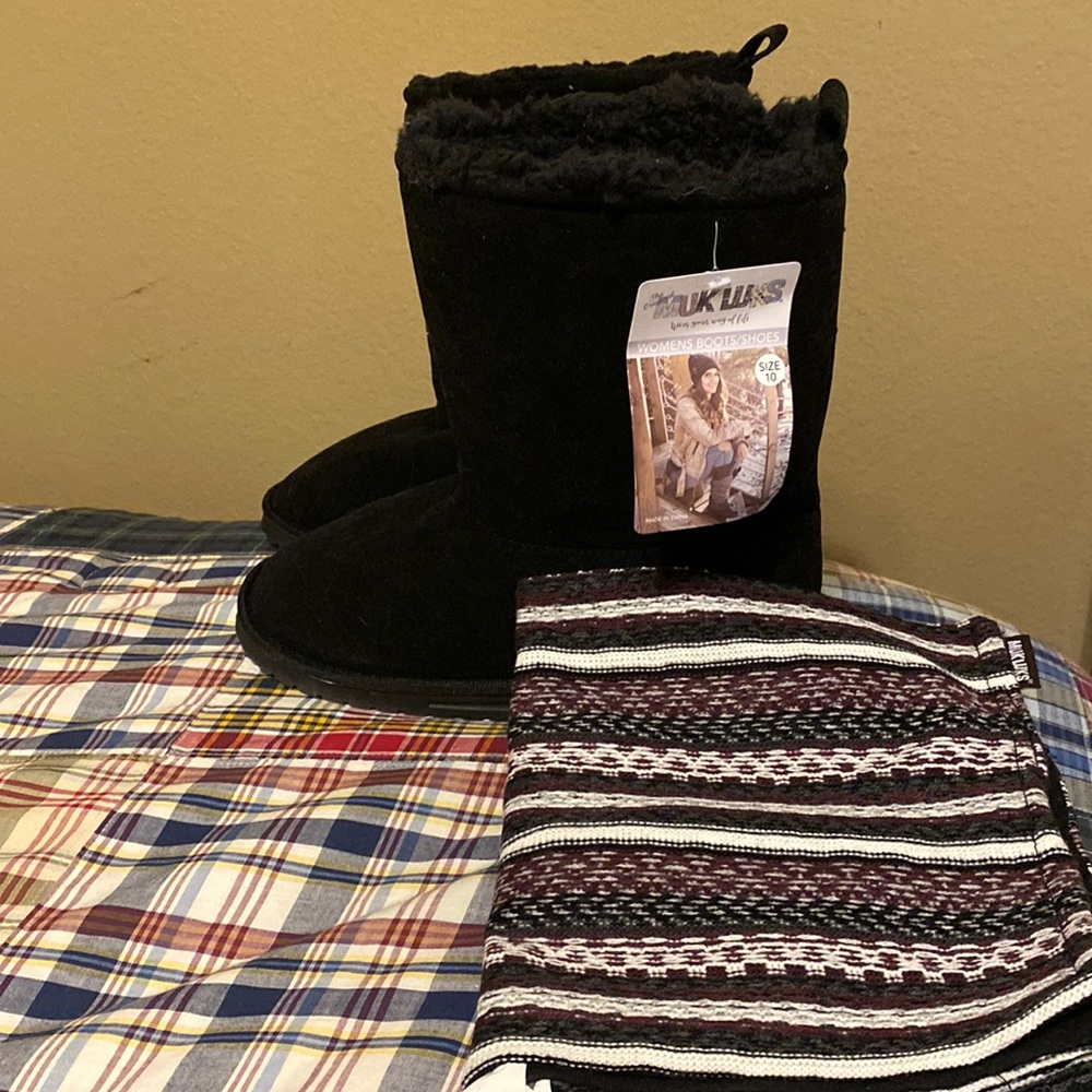 Muk Luk boots
